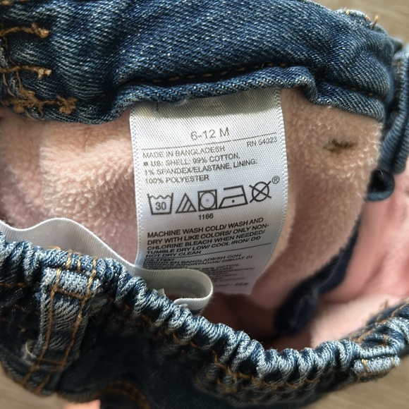 Old Navy insulated girls jeans - Picture 4 of 4